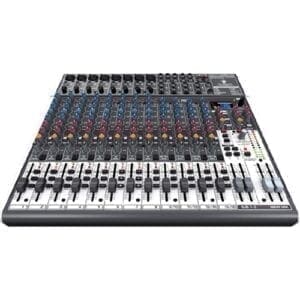 Behringer XENYX X2222USB PA en studio mixer