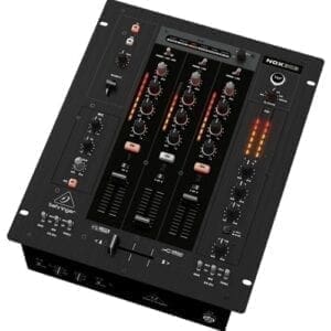 Behringer NOX303 DJ mixer-11676