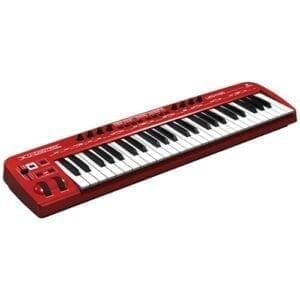 Behringer U-Control UMX490 MIDI keyboard-12811