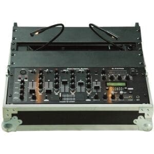 Accu-Case Club Mix Flightcase voor een 19-inch mixer, 8 HE Mixer case J&H licht en geluid