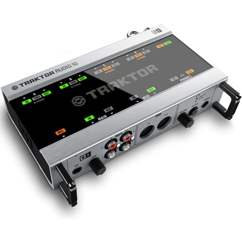 Native Instruments Traktor Audio 10, USB Audio interface _Uit assortiment J&H licht en geluid 4