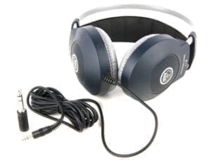 AKG K77, Closed-Back Circumaural Headphones-33465