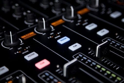 Allen & Heath Xone:43 DJ mixer _Uit assortiment J&H licht en geluid 7
