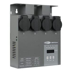 Showtec MultiSwitch, 4 kanaals switchpack, Schuko uitgangen Entertainment- verlichting J&H licht en geluid