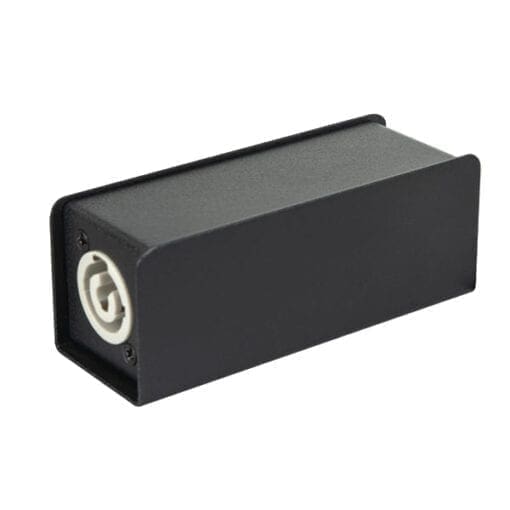 Showtec Power Splitter – Power Pro True In – Power Pro Out Kabels en aansluitingen J&H licht en geluid